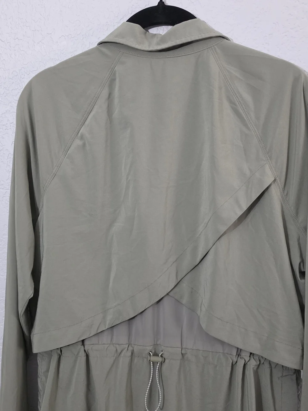 Athleta Northstar Shirt Snap Button Olive Green Lightweight Drawstring Women Med - Picture 9 of 11